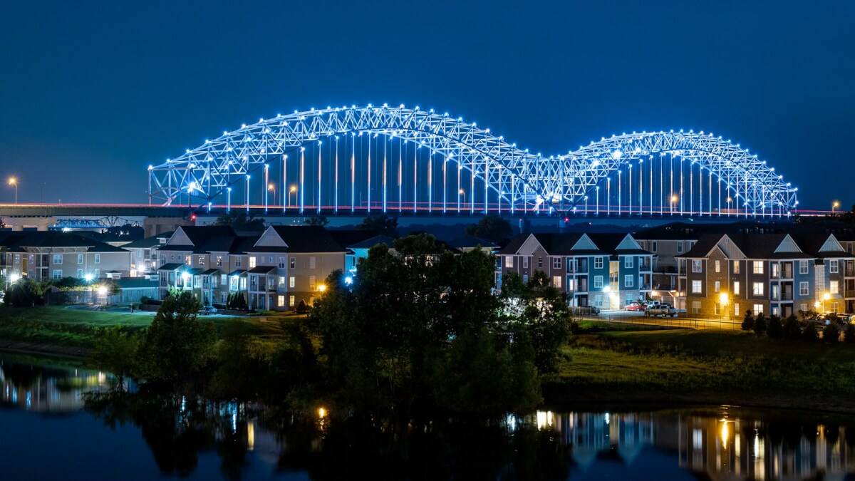 hernando de soto bridge, memphis, tennessee