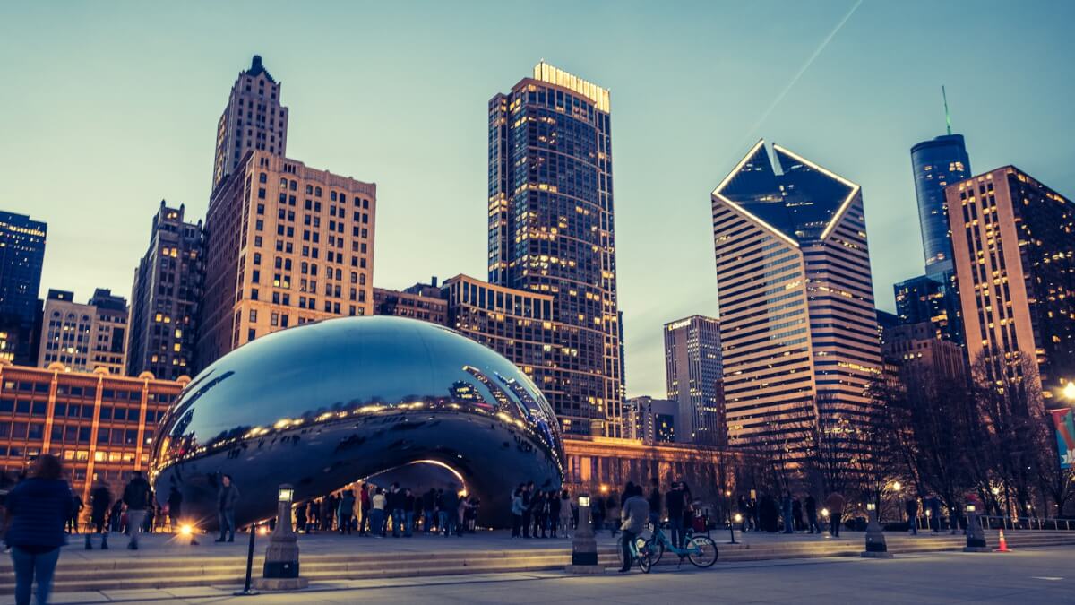 cloud gate at millennium park, chicago, illinois